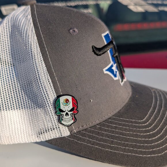 Pin Mexican Flag Skull Pin for Caps Clothing Enamel Badge Pin Calavera PinPin Me - Picture 5 of 6